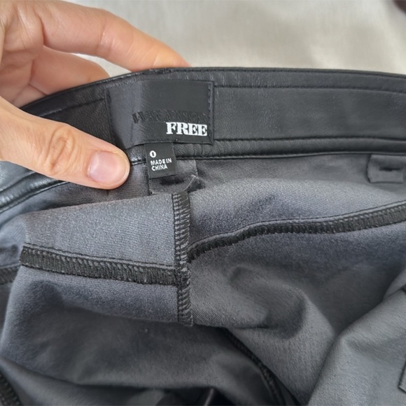 Wilfred free stunning faux leather pants size 0 Absolutely stunning pants - Picture 6 of 6